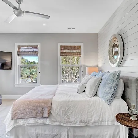 The Darby House-3