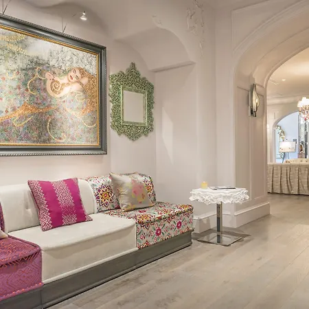 Grand Bohemian Charleston, Autograph Collection-3