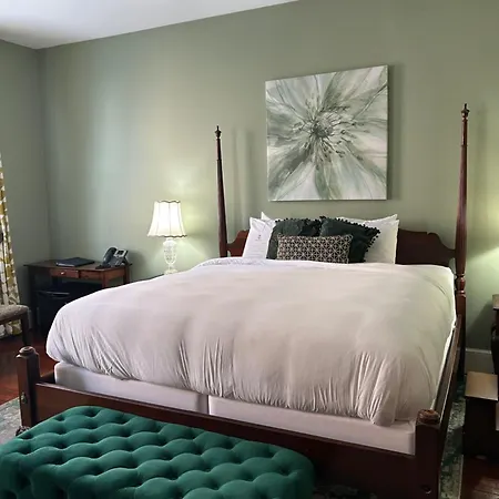 Barksdale House Inn-2